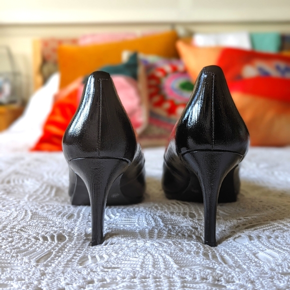 High heels - Picture 3 of 5